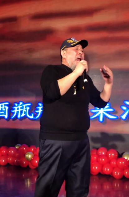 探索情感交流新境界，调妻吻安最新分享